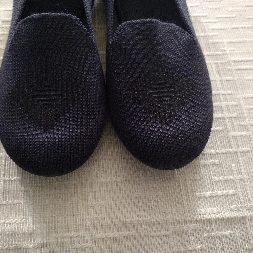 Rothy's Kids Navy Crest Medallion Loafers Flats, Size K2